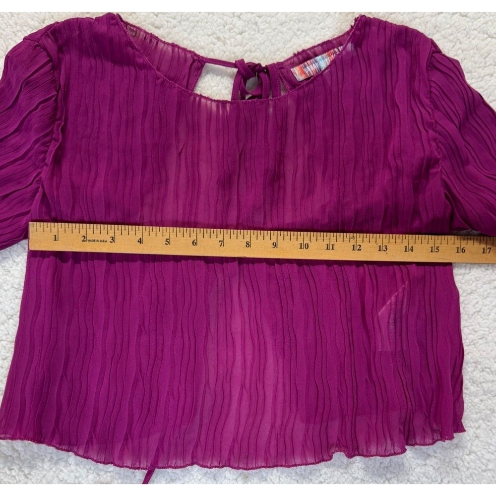 Urban Outfitters Magenta Purple Plisse Pleated Sheer Tie Back Crop Top Large - Picture 6 of 7